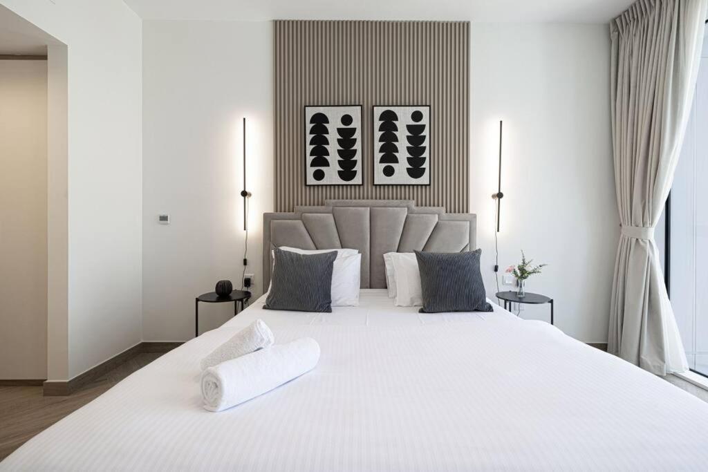Chic 2 Bed Near Trade Centre With 5 Star Amenities Daire Dubai Dış mekan fotoğraf